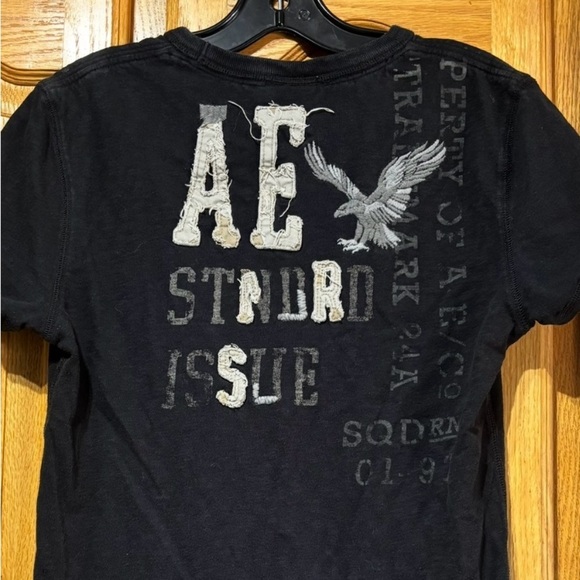 American Eagle Outfitters Black Short Sleeve Athletic Fit Tee Casual Small - Picture 7 of 7